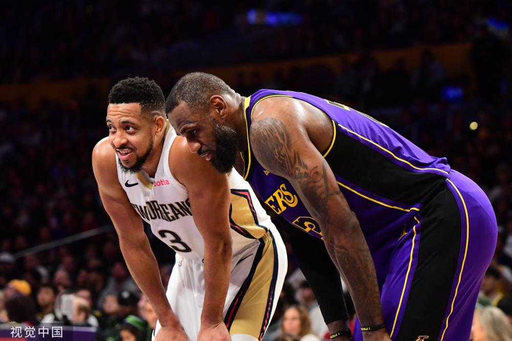 门的目光 门的目光