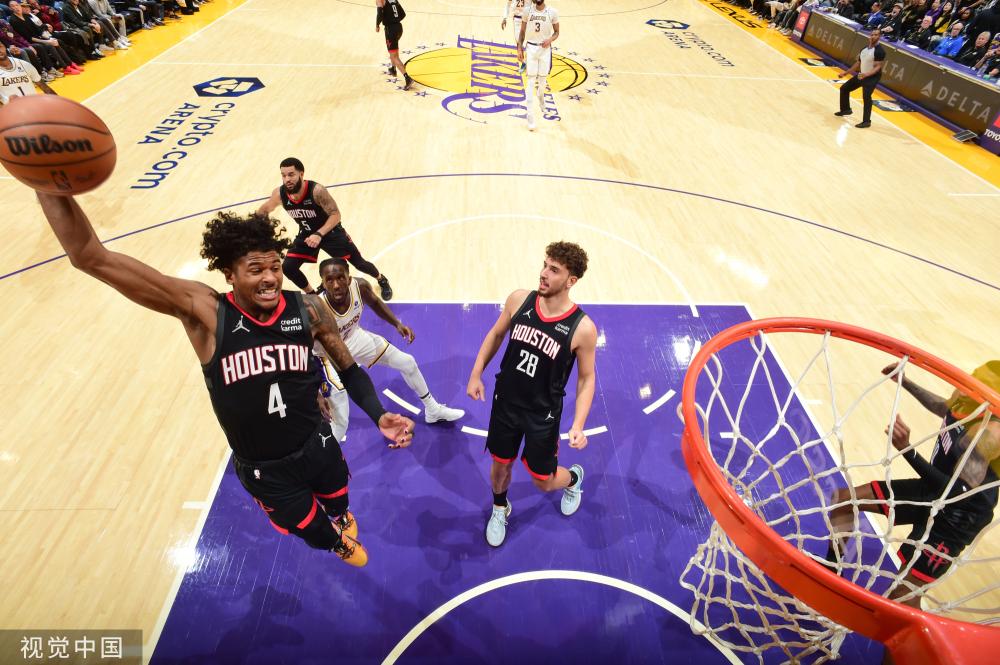 充满挑战的 充满挑战的