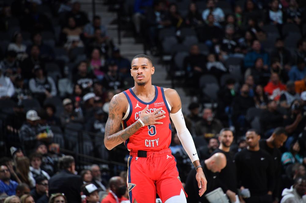 虽然后来他 虽然后来他